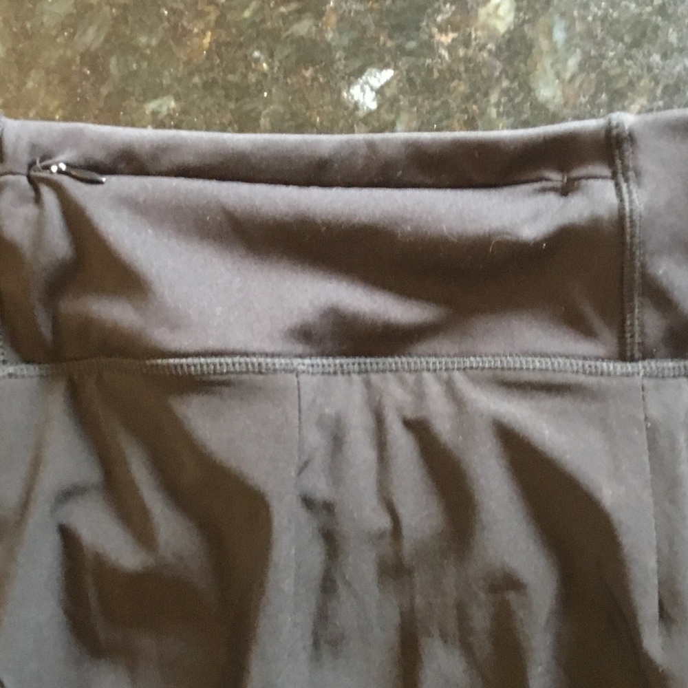90 Degree By Reflex Black Athletic Stretch Shorts with Liner - Picture 5 of 8
